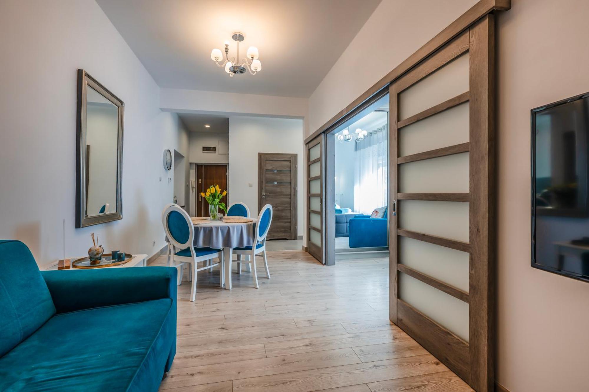크라쿠프 Mediolan Parking Gratis Moxy Te&Am Cracow 아파트 외부 사진