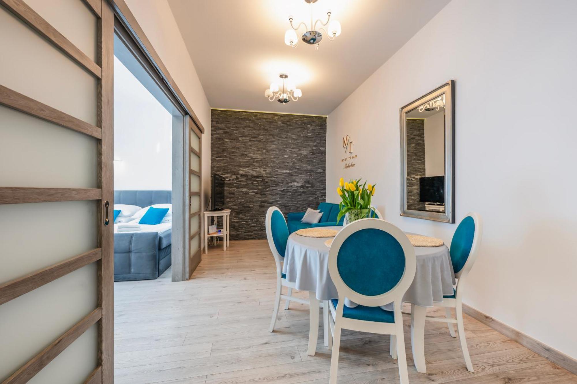 크라쿠프 Mediolan Parking Gratis Moxy Te&Am Cracow 아파트 외부 사진