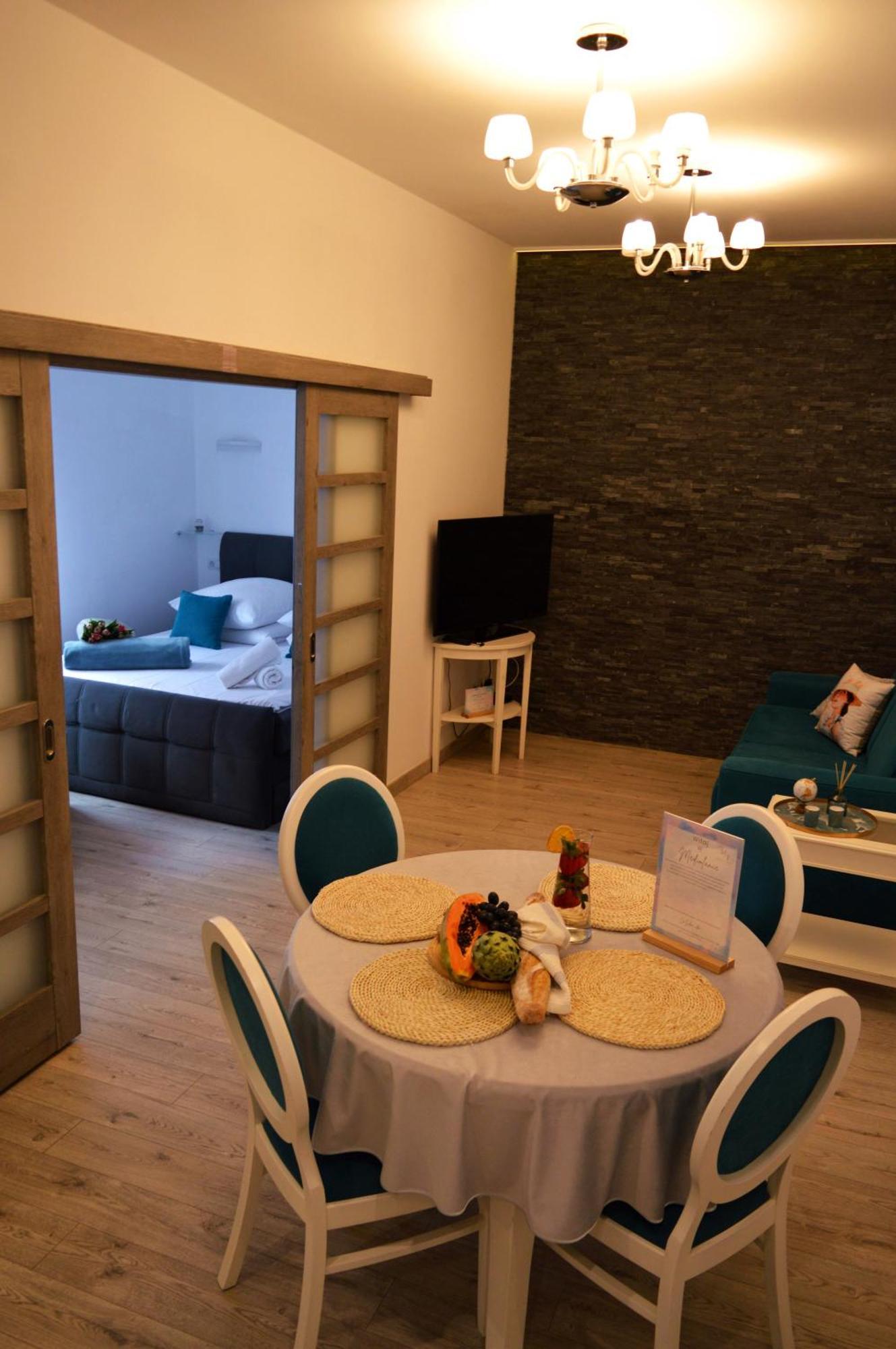 크라쿠프 Mediolan Parking Gratis Moxy Te&Am Cracow 아파트 외부 사진